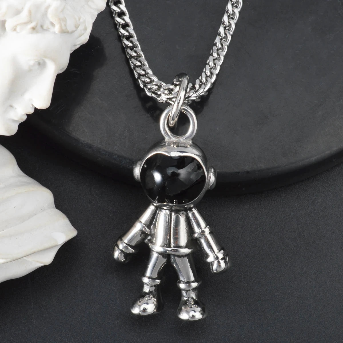 DIY Pendant Necklace Accessories Astronauts Spacewalk Stainless Steel Pendant Moon Stars Jewelry Charm Neck Chain Gifts