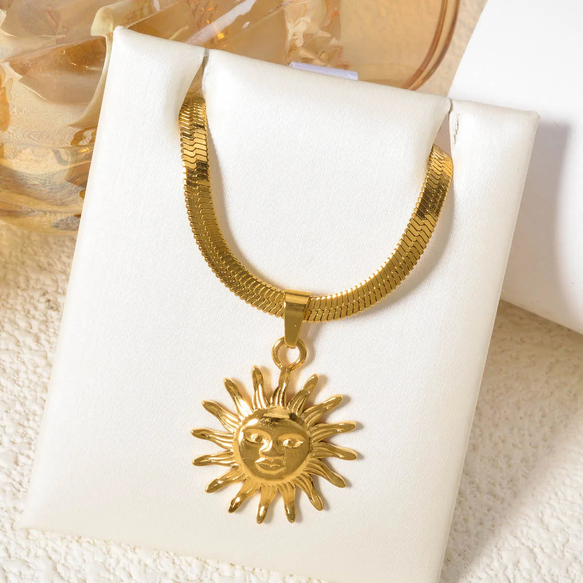 Stainless Steel Necklace Sun And Moon Art Pendant Simple Neck Chain Hip-hop Daily Jewelry Accessories Wen Women Gifts Necklace