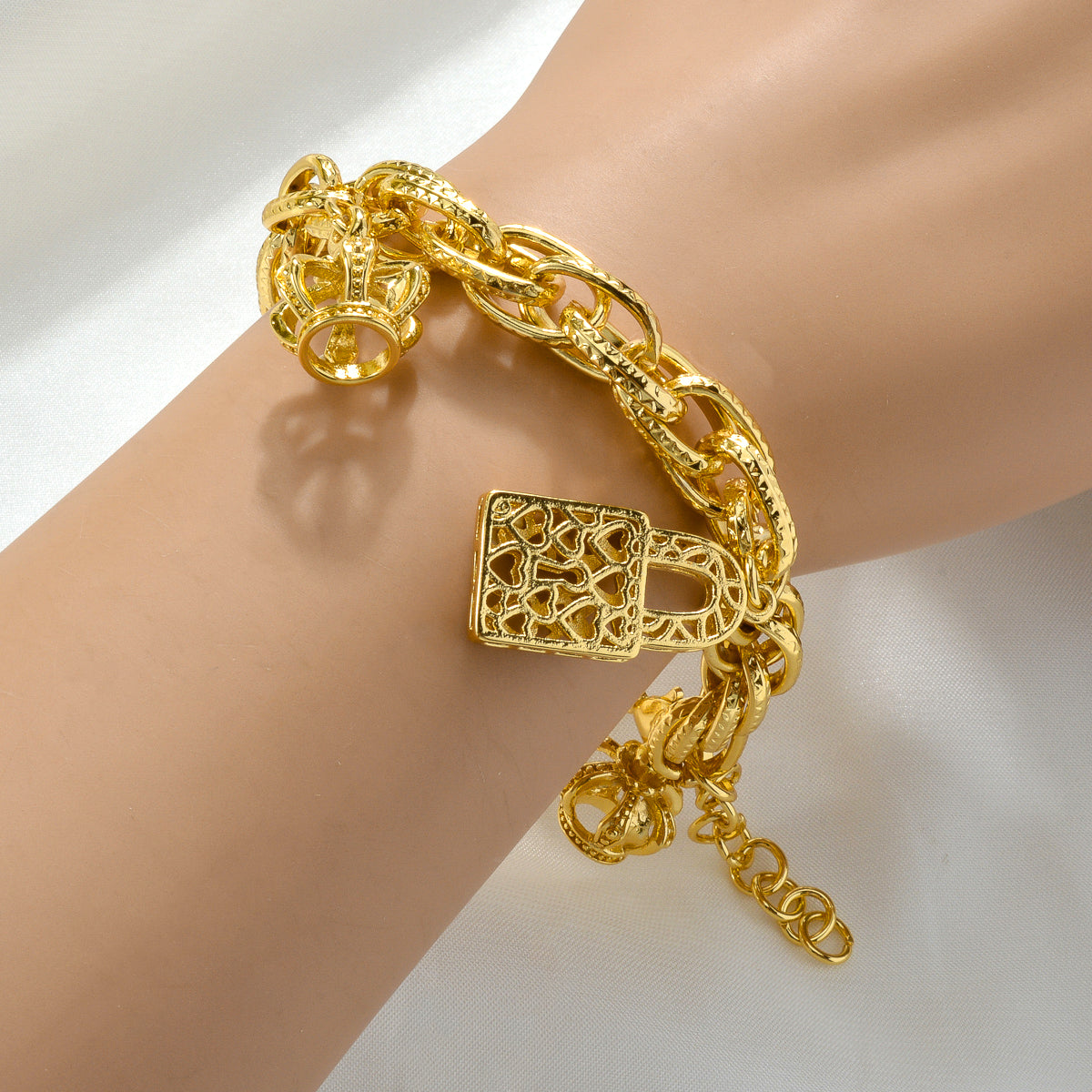 Zeadear jewelry 14k gold plated Lock and Crown charm bracelet