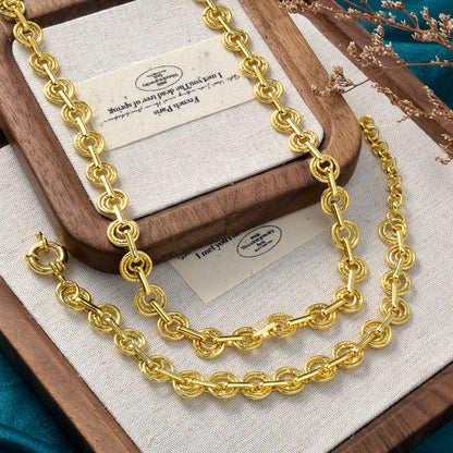 Necklace Parisa Custom Name Necklace In Different Languages Eiffel