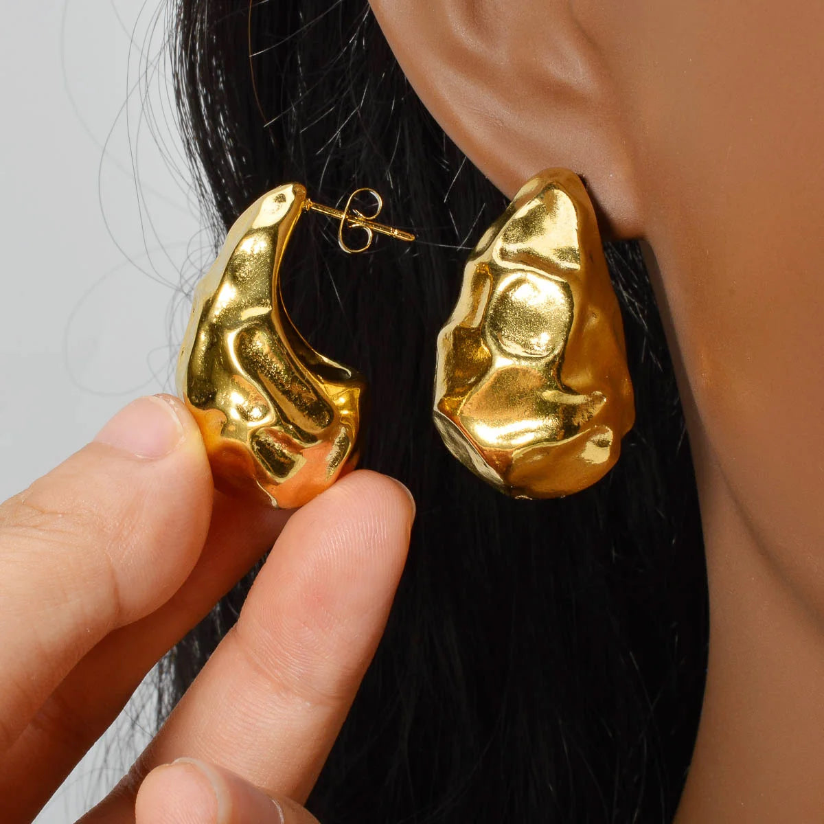 New Arrival Fashion Custom Waterproof 18k Gold Plated Stainless Steel Heart Water Drop Earrings Women