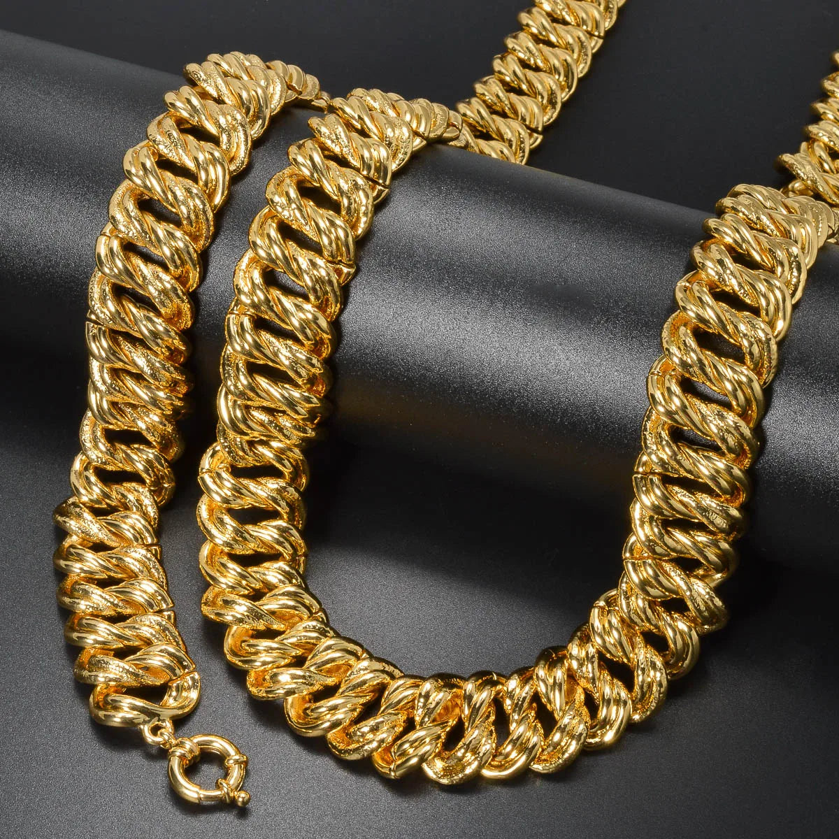 Custom Luxury 18k Gold Plated Copper chunky link chain Necklace and Bracelet Jewelry Sets Women