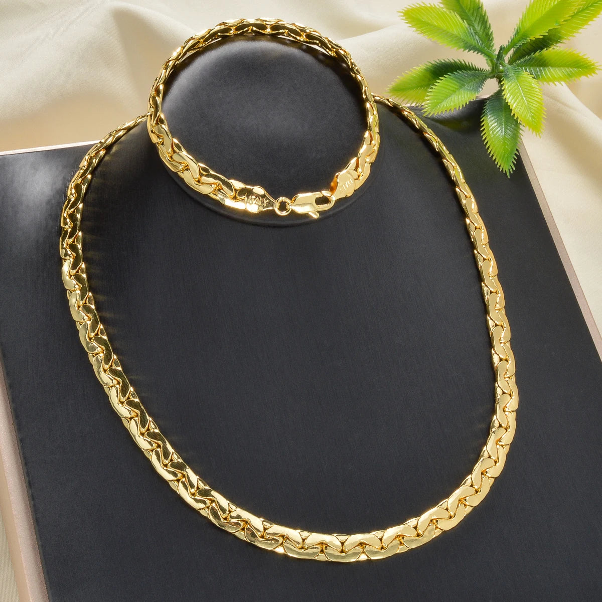 Custom Luxury Italy 750 18k Gold Plated Copper Byzantium link chain Necklace and Bracelet Jewelry Sets Women