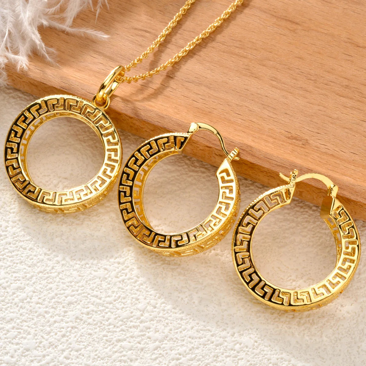 Fashion jewelry high quality copper wedding bride 18k gold plated dubai gold jewelry set for women