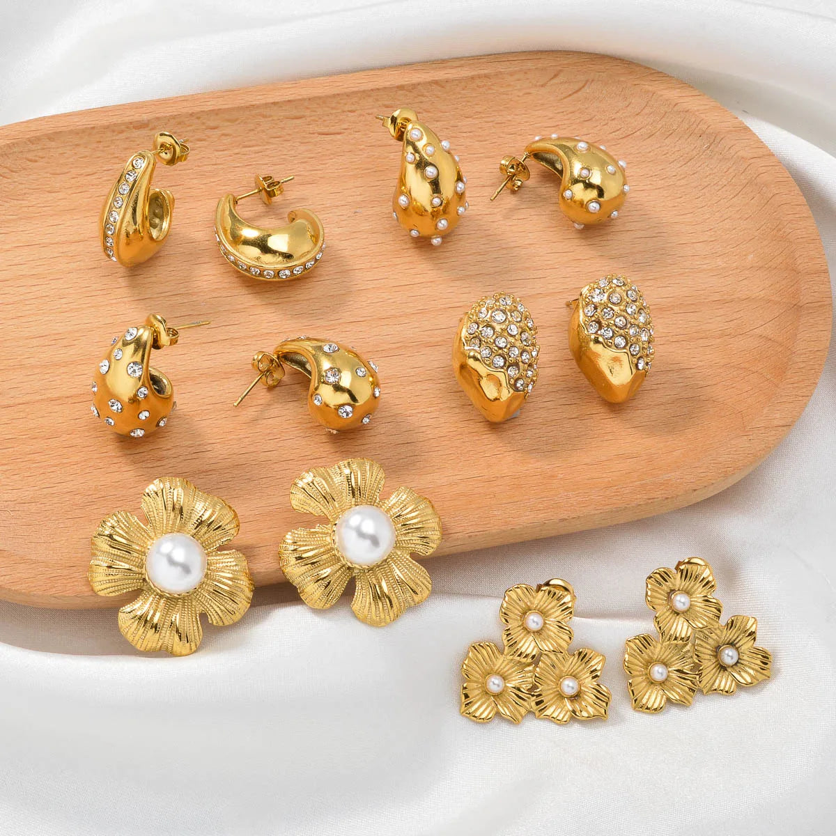 New Arrival Fashion Custom Waterproof 18k Gold Plated Stainless Steel Zircon Pearl Flower Water Drop Earrings Women