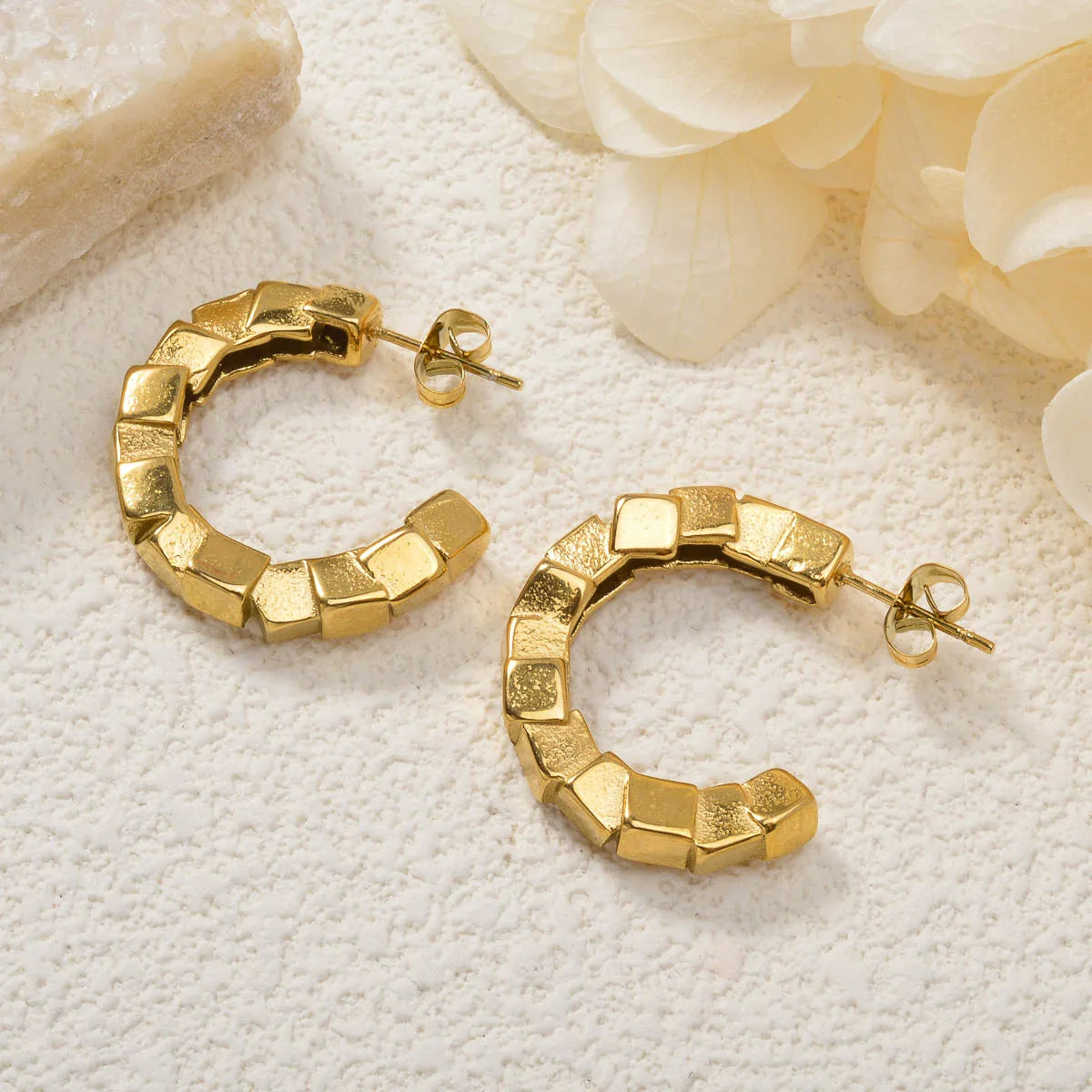 New Arrival Fashion Luxury Custom 18k Gold Plated Stainless Steel CC Earrings Women