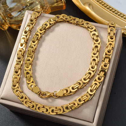 Custom Luxury 18k Gold Plated Copper  link chain Necklace and Bracelet Jewelry Sets Women