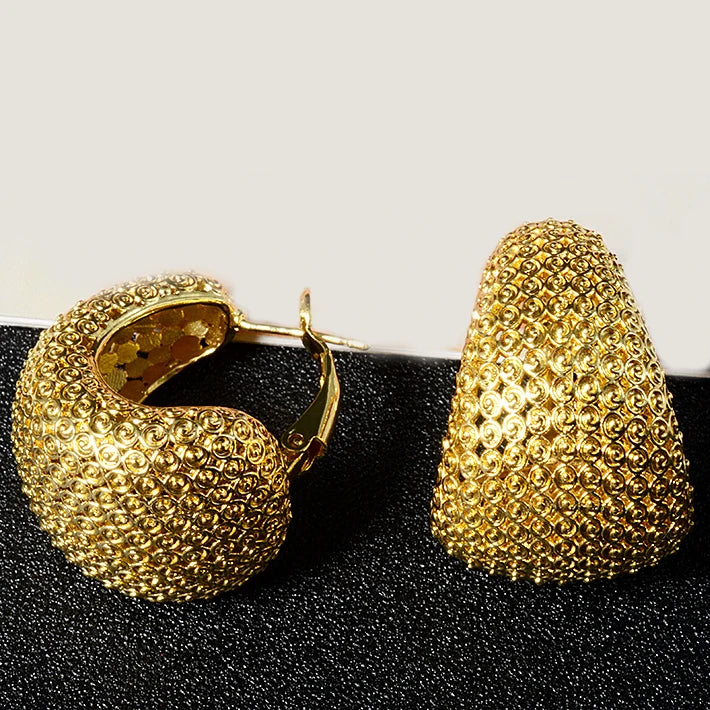 2021 Fashion New New Design Clip Earrings For Women High Quality Classic Jewelry For Daily Wear Anniversary