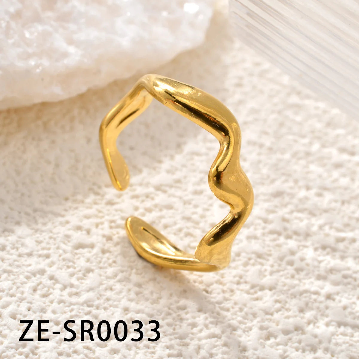 Non Tarnish Waterproof 18k Gold Plated Stainless Steel Snake Adjustable Jewelry open Ring