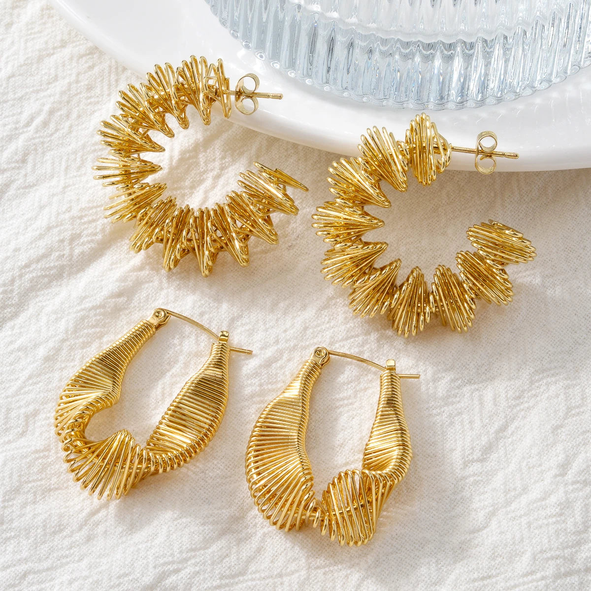 NEW Arrived 18k Gold Plated Stainless Steel Non Tarnish Waterproof Twist Drop Earrings Women