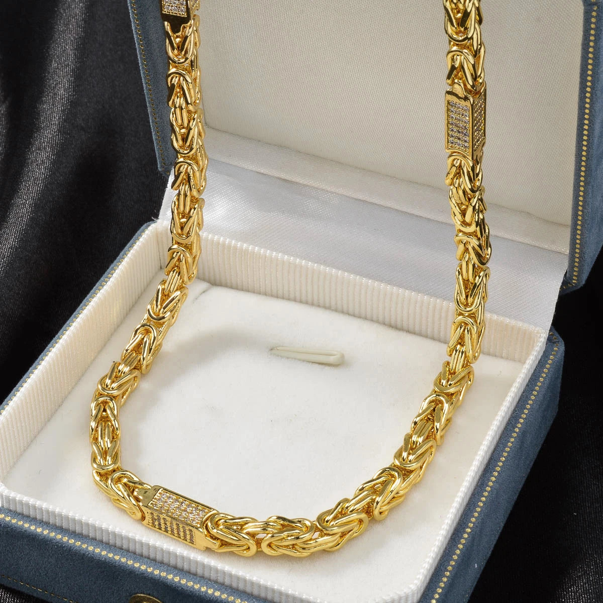 Fashion luxury Italy 750 18k gold plated high quality Copper Byzantine zircon Link Chain Necklace For Women