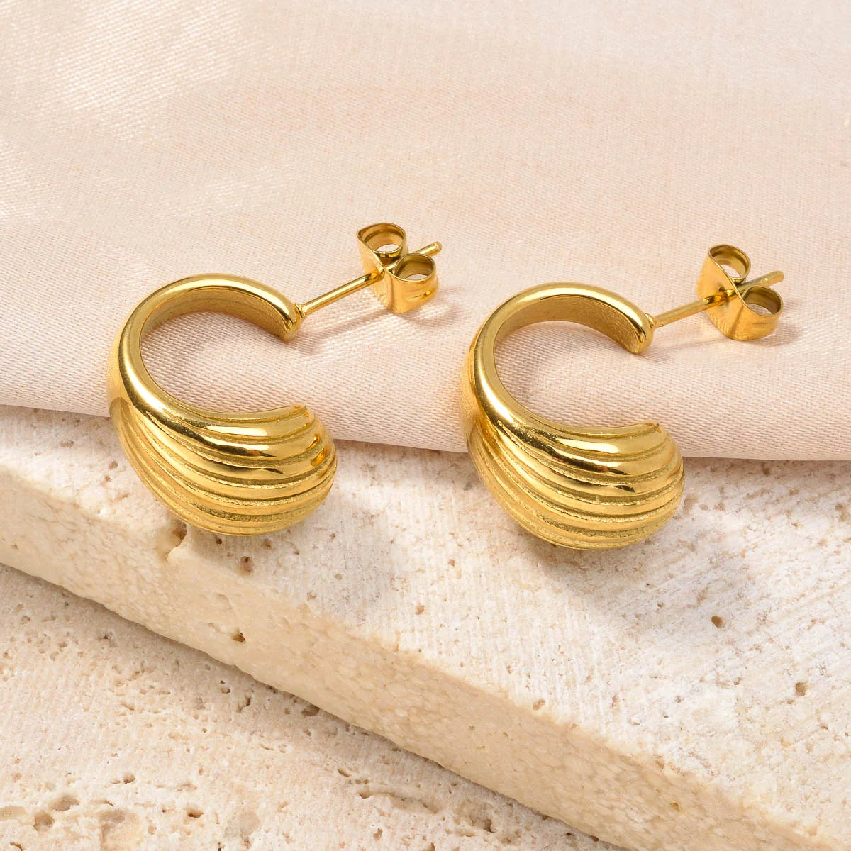 Luxury custom Fashion jewelry Wholesale bulk 18k gold plated stainless steel Flower chunky stud drop earrings women