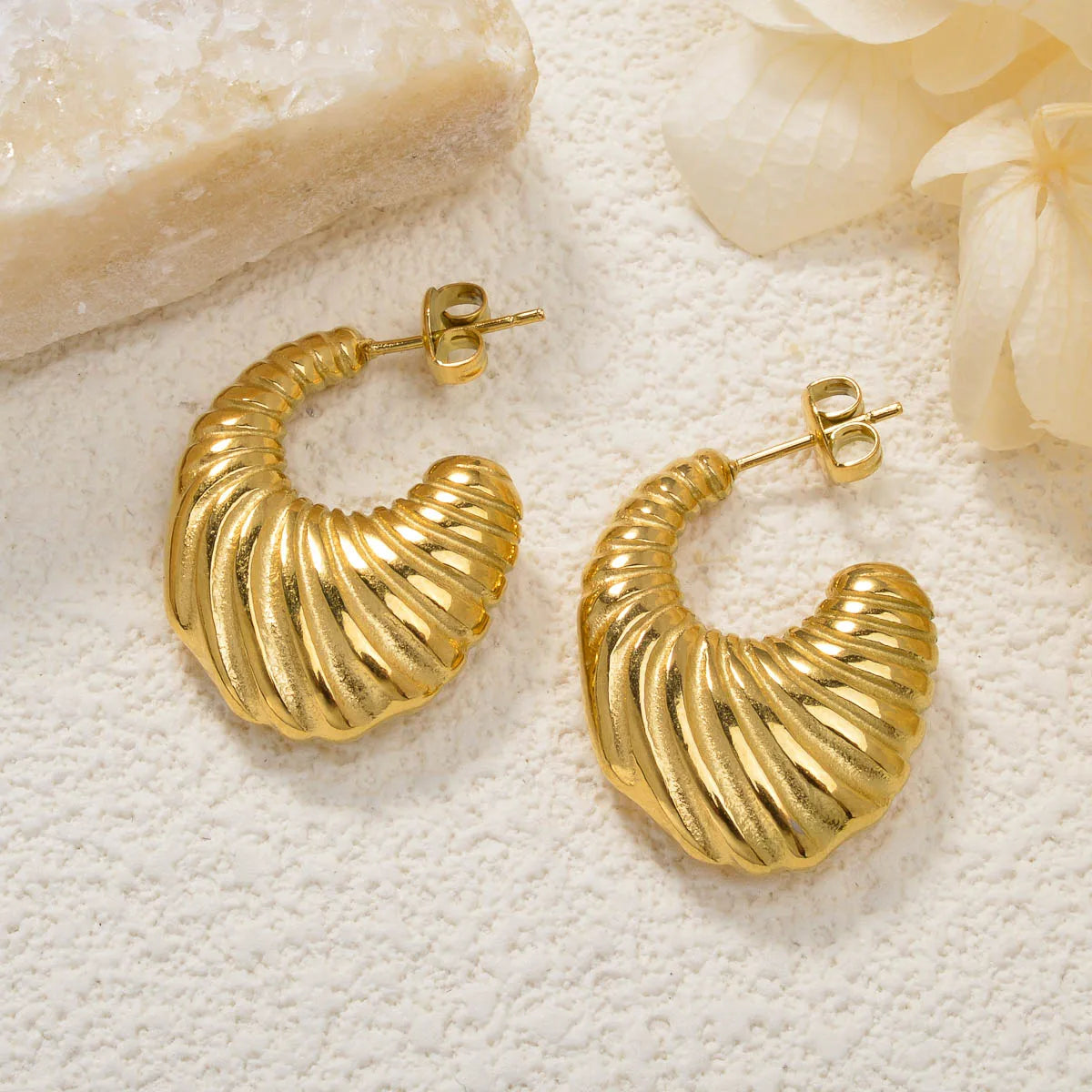 Luxury custom Fashion jewelry Wholesale bulk 18k gold plated stainless steel Flower chunky stud drop earrings women