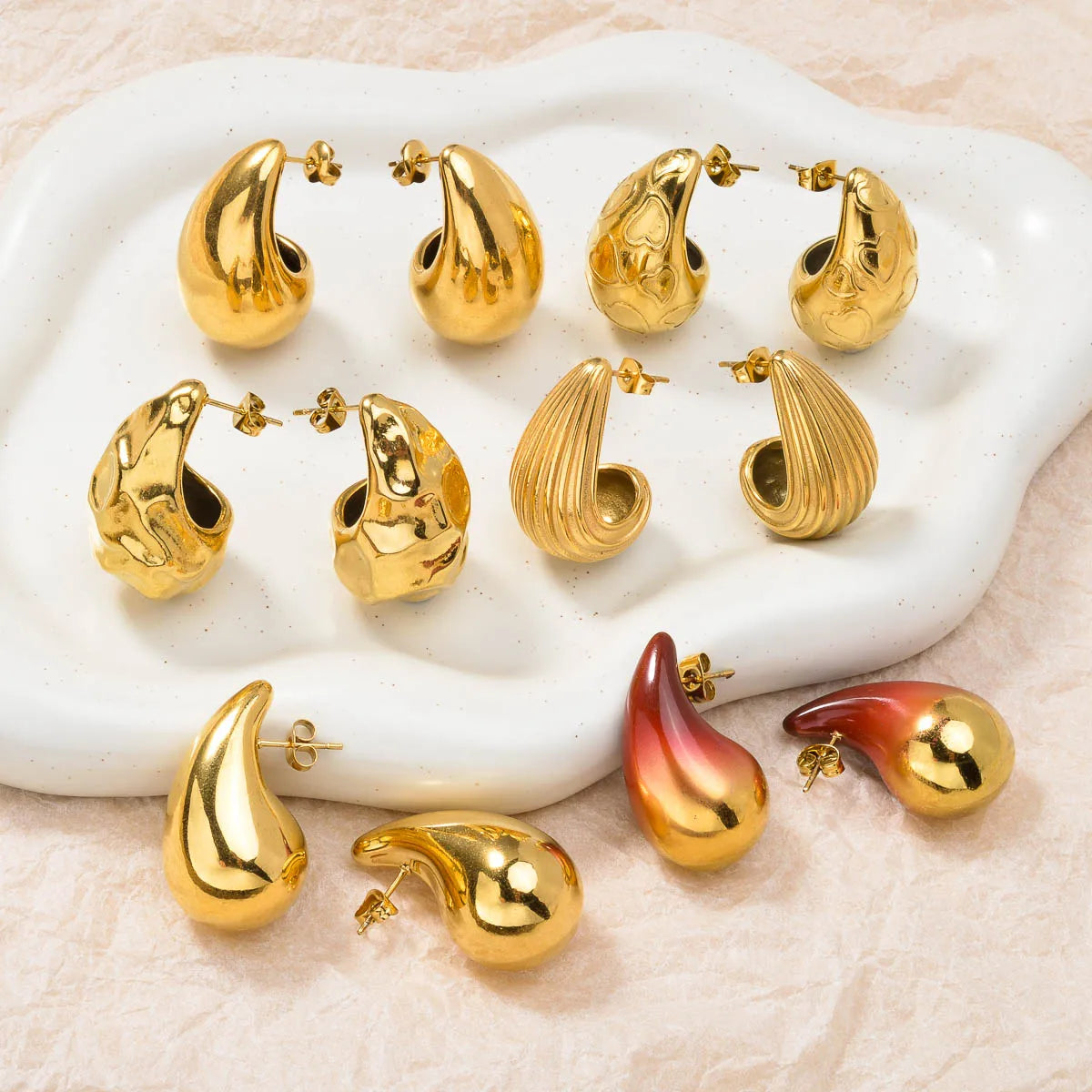 New Arrival Fashion Custom Waterproof 18k Gold Plated Stainless Steel Heart Water Drop Earrings Women