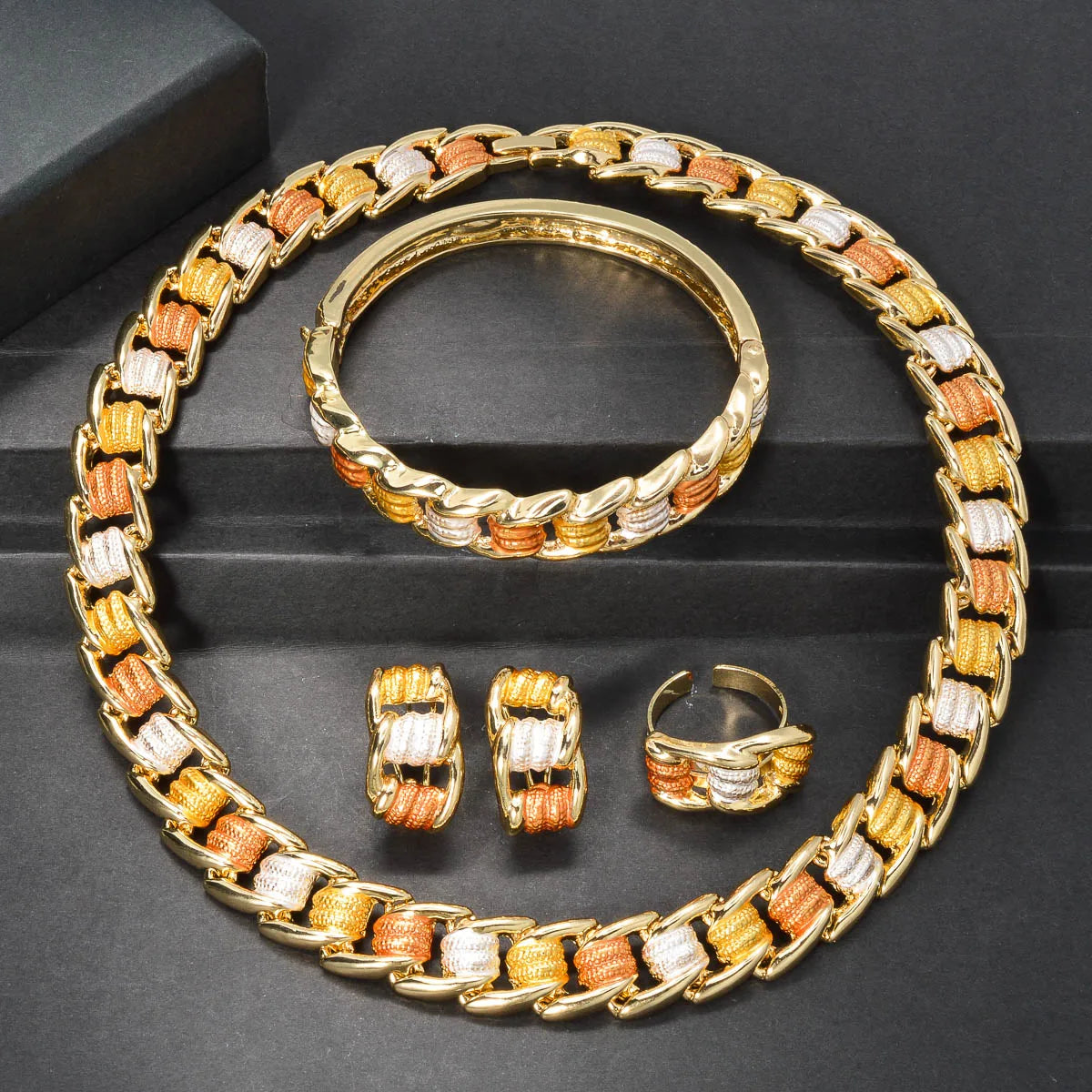 Fashion Dubai Luxury 14K Gold Plated bracelet necklace ring earring Jewelry Set