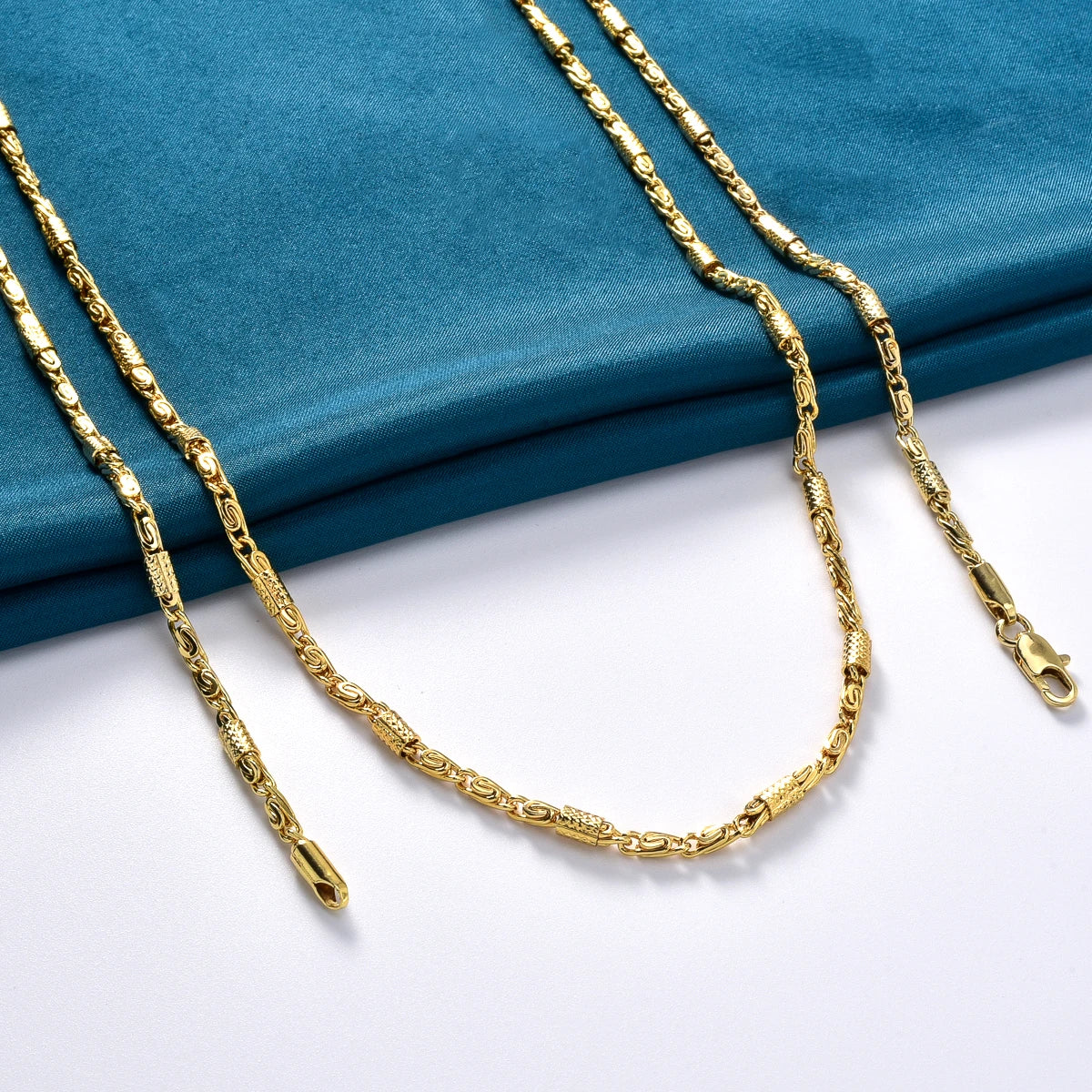Luxury Gold Plated Chain Necklace for Women Men 2025 Trendy Jewelry Elegant Statement Piece Party Wedding Gift Fashion Accessory