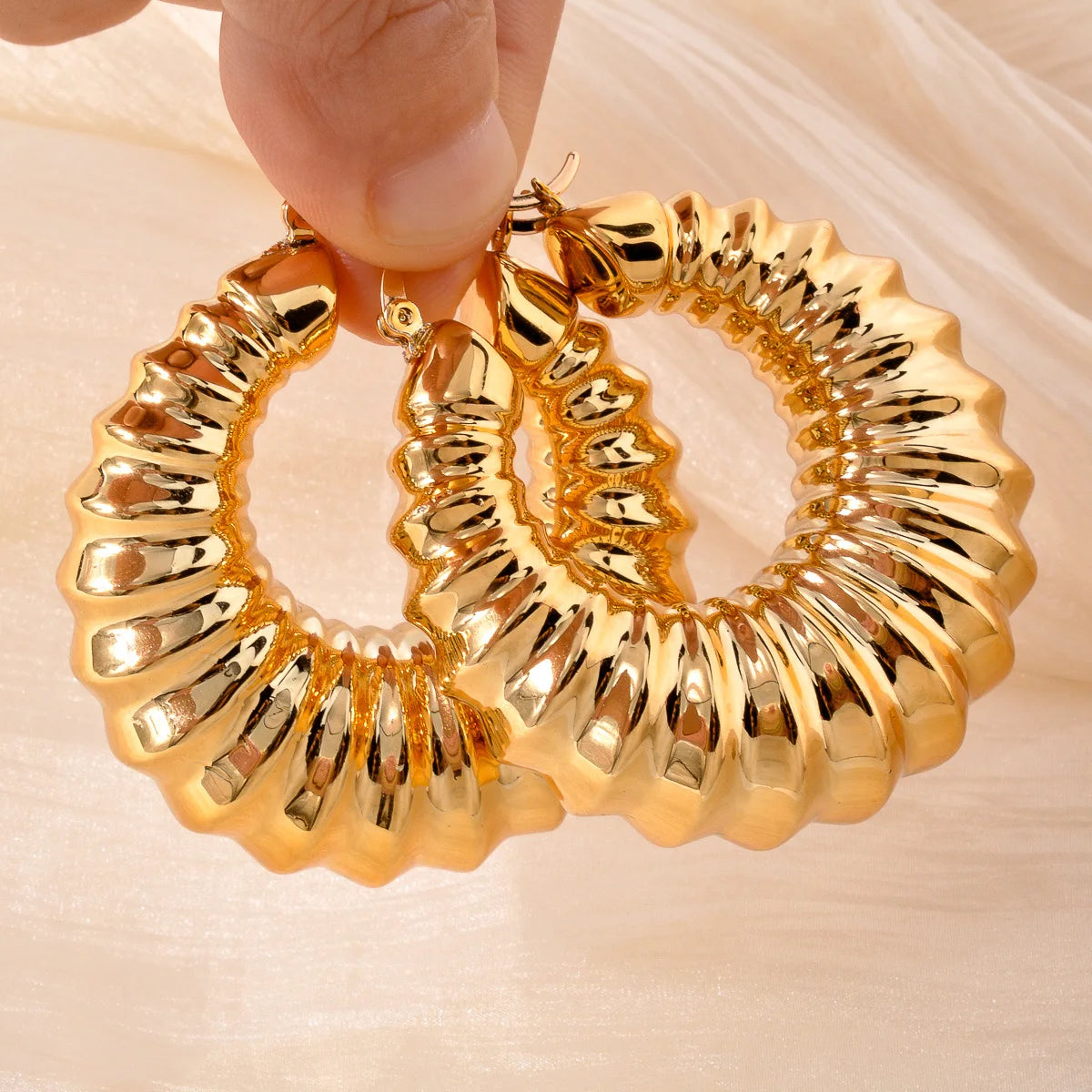 ZeaDear Jewelry Dubai Smooth Chunky Screw Thread Earring Statement African Large Earring For Women Luxury Lady Dinner Jewellery