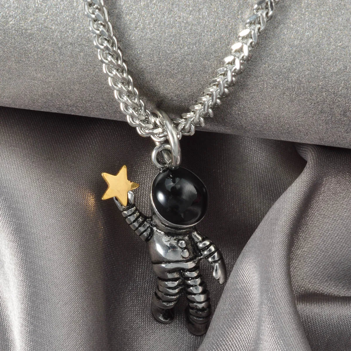 DIY Pendant Necklace Accessories Astronauts Spacewalk Stainless Steel Pendant Moon Stars Jewelry Charm Neck Chain Gifts