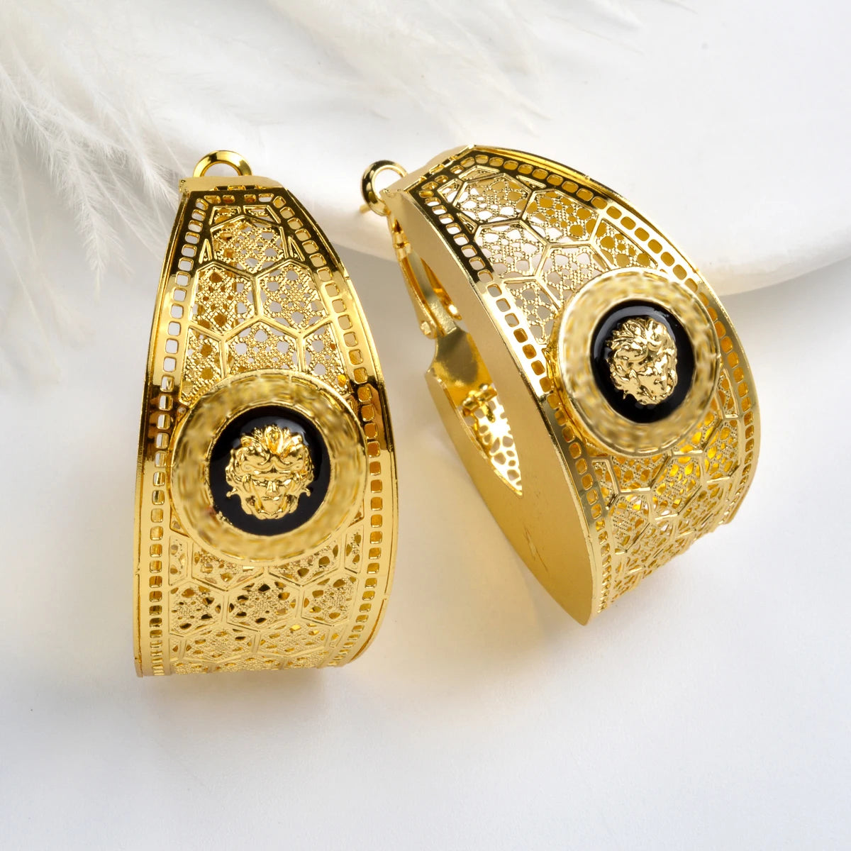 ZEADear Jewelry 18K Gold Color Hollow Out Earring Black Enamel Dripping Oil Ear Buckles Nigeria Africa Wedding Gifts