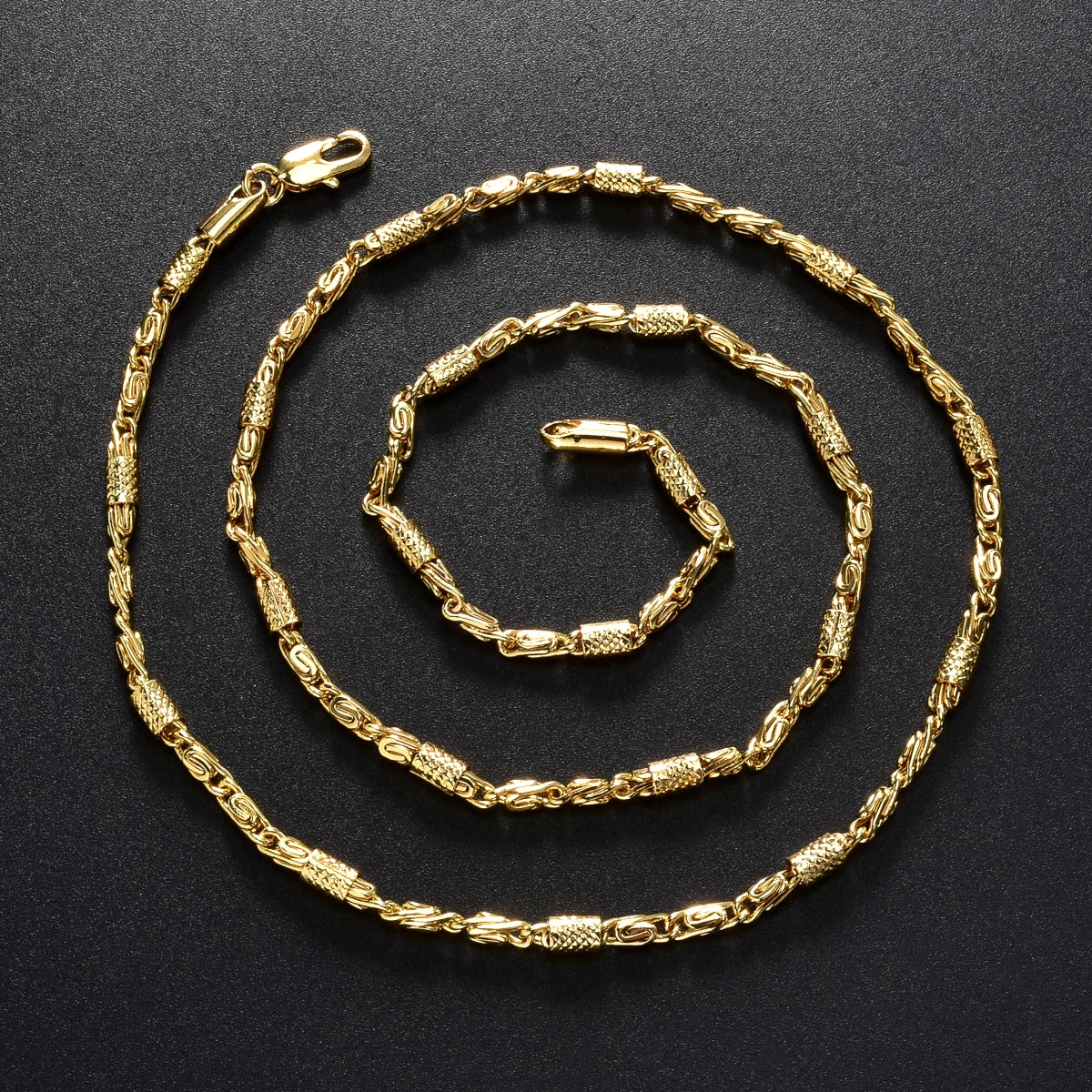 Luxury Gold Plated Chain Necklace for Women Men 2025 Trendy Jewelry Elegant Statement Piece Party Wedding Gift Fashion Accessory
