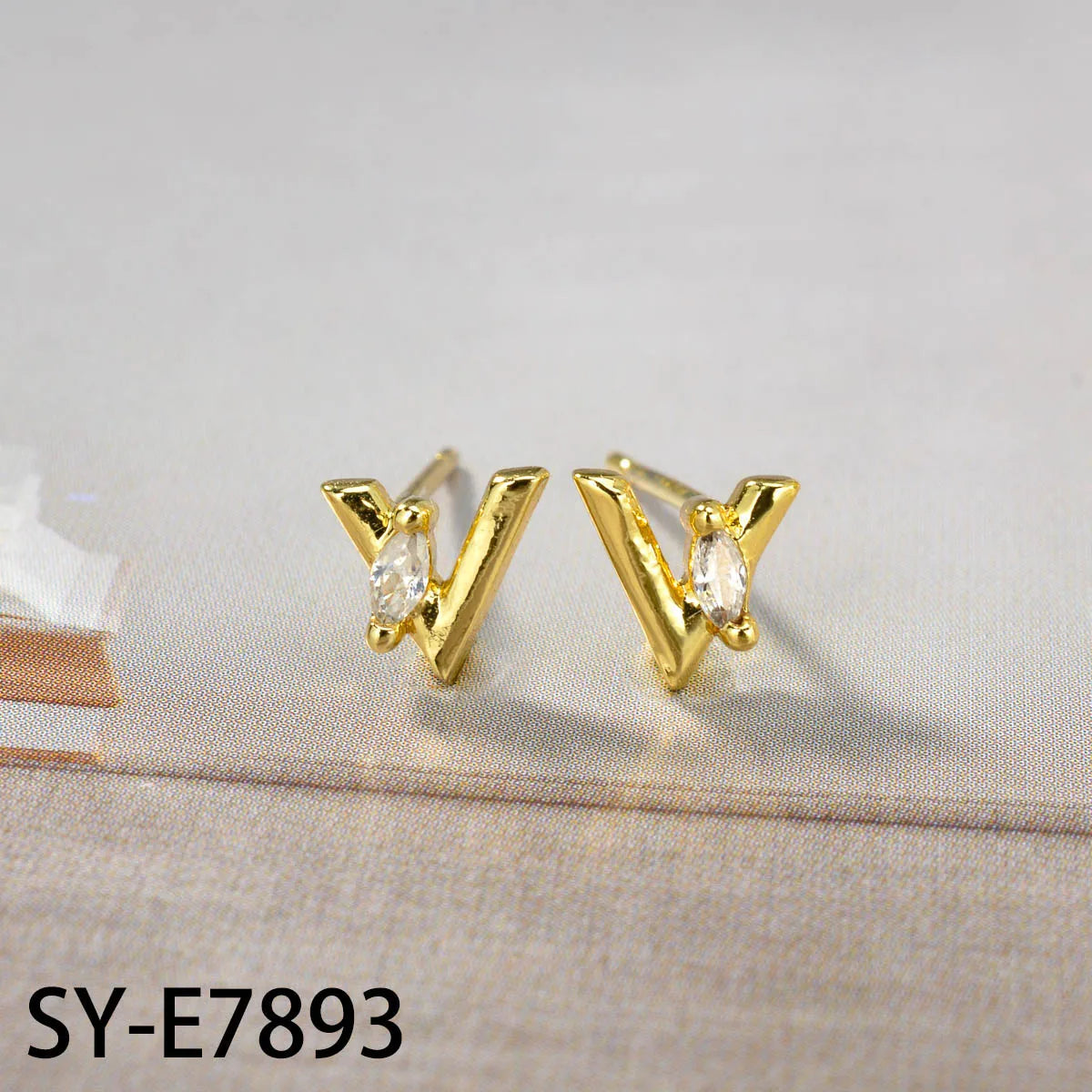 ZEADear Fashion Jewelry Dubai Zircon High Quality 18k Gold Plated Earrings Women Butterfly Ear Accessories Engagement