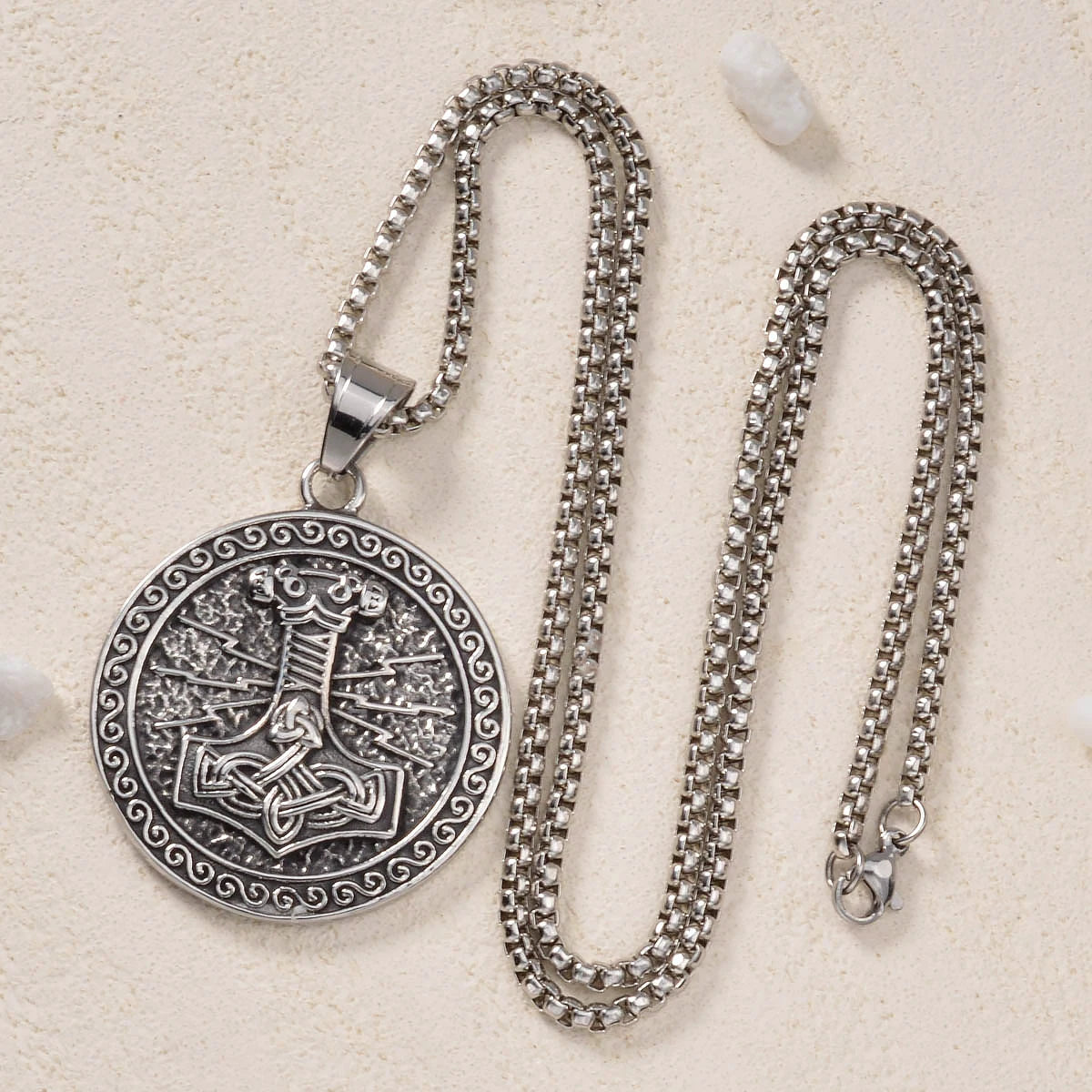 Wolf Animal Pendant Necklace Skeleton Halloween Gift Amulet Pendant Stainless Steel Jewelry Necklace Wearing Festivals Souvenir