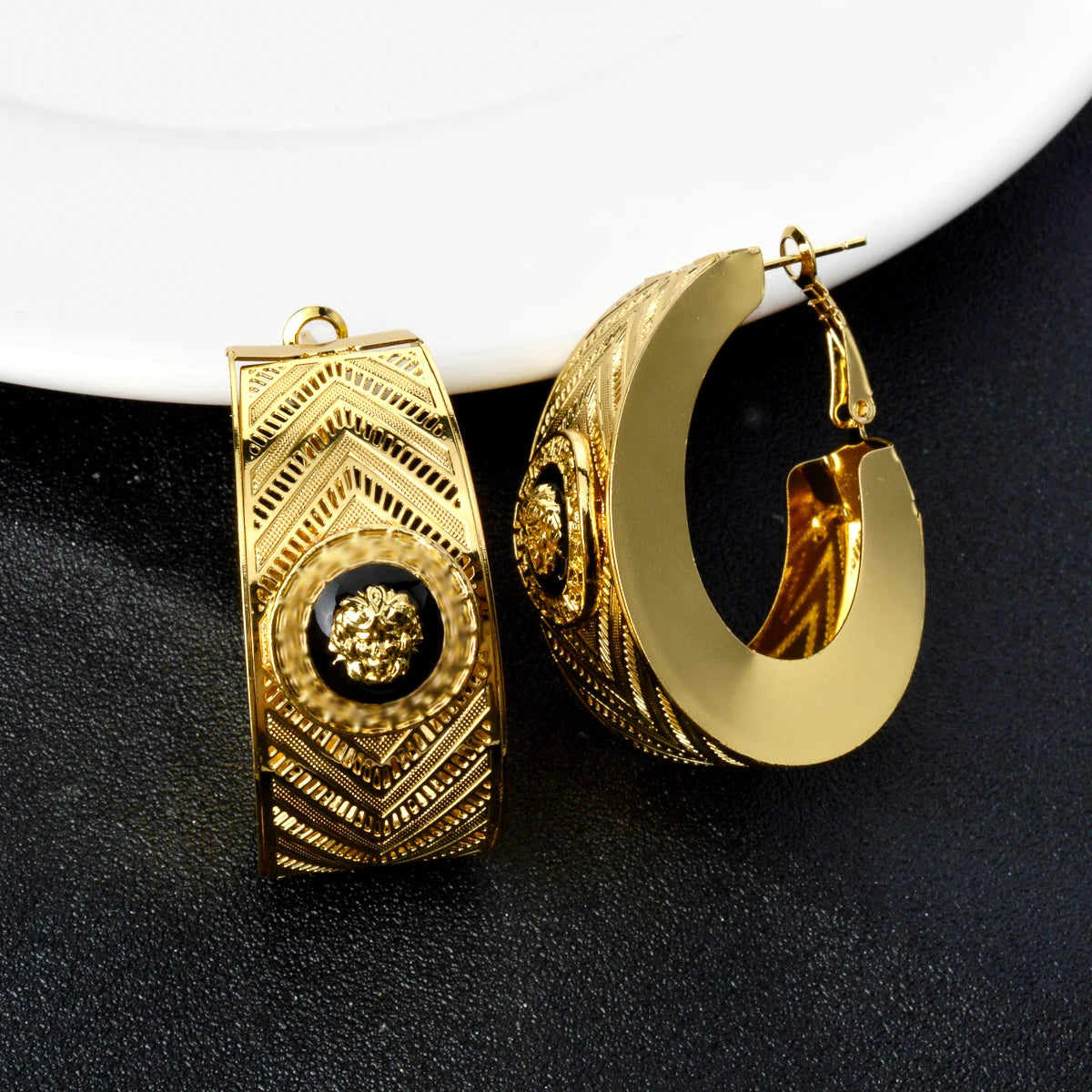 ZEADear Jewelry 18K Gold Color Hollow Out Earring Black Enamel Dripping Oil Ear Buckles Nigeria Africa Wedding Gifts