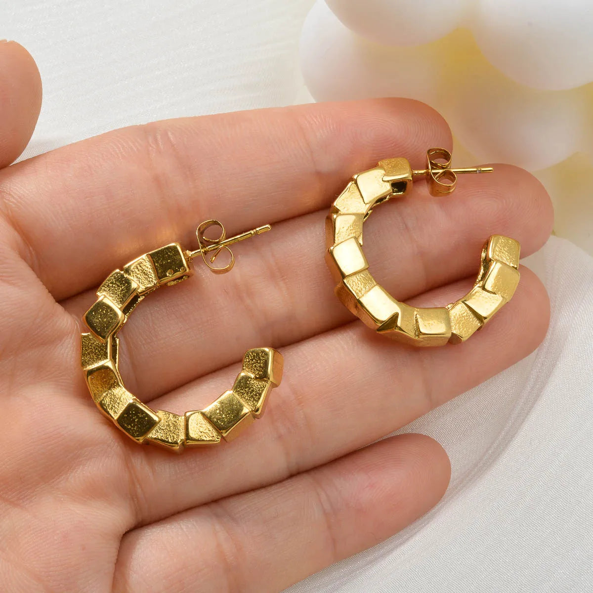 ZEADear Cuban Earrings Unique Accessories Gold Color Jewelry C Shape Earring Stainless Steel Ornaments Birthday Gift